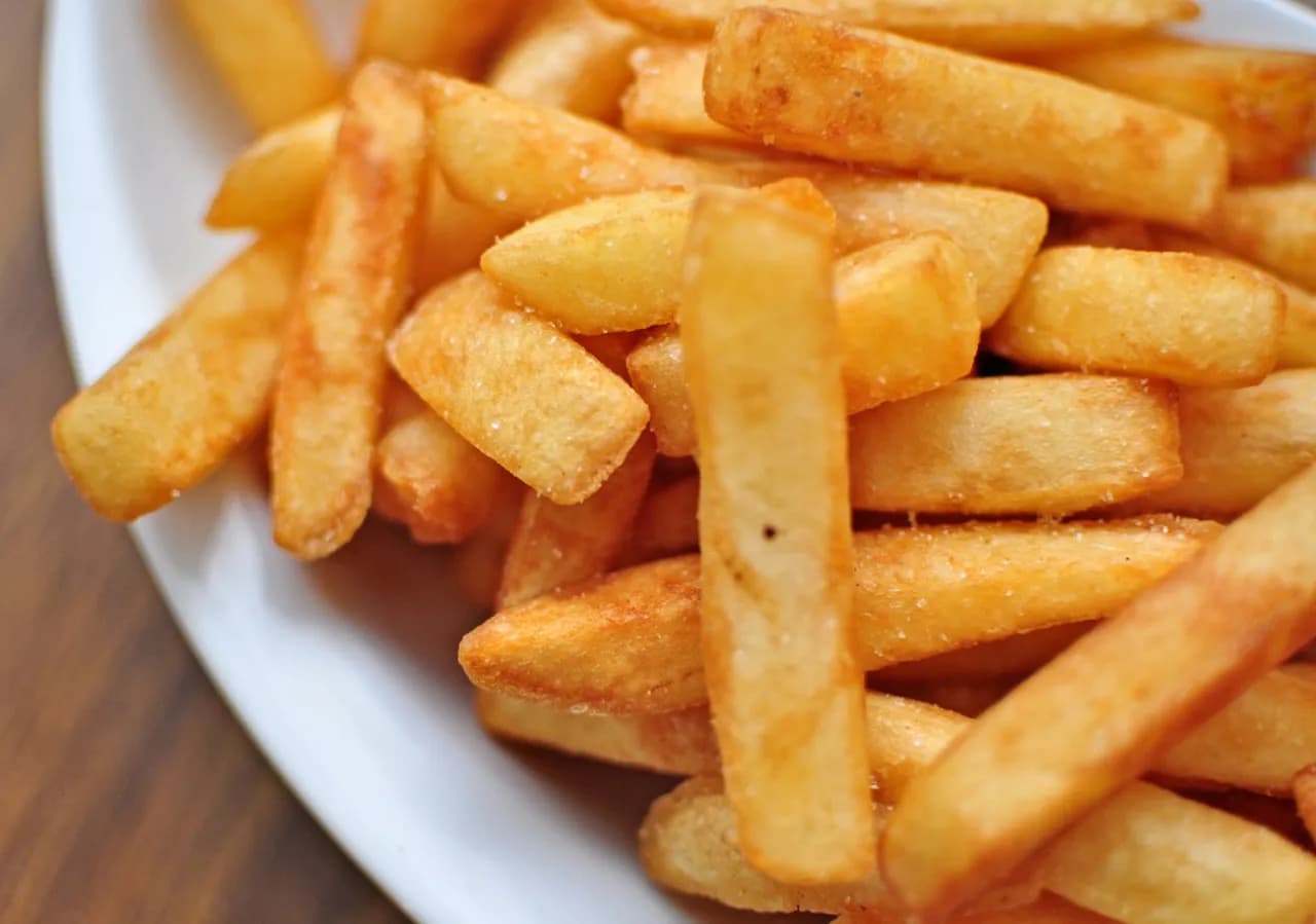 Ile kcal mają frytki z piekarnika? Sprawdź, co musisz wiedzieć!